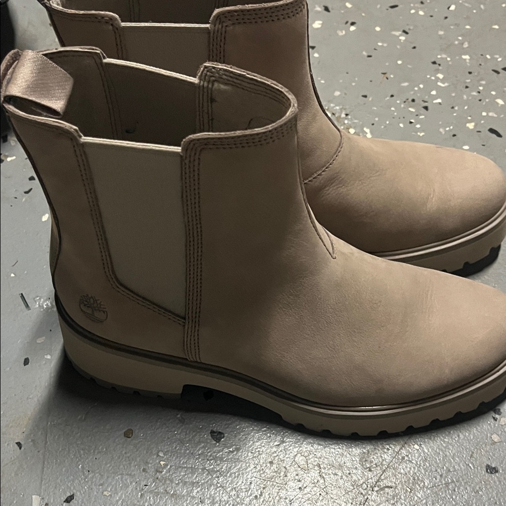 Timber land boots
